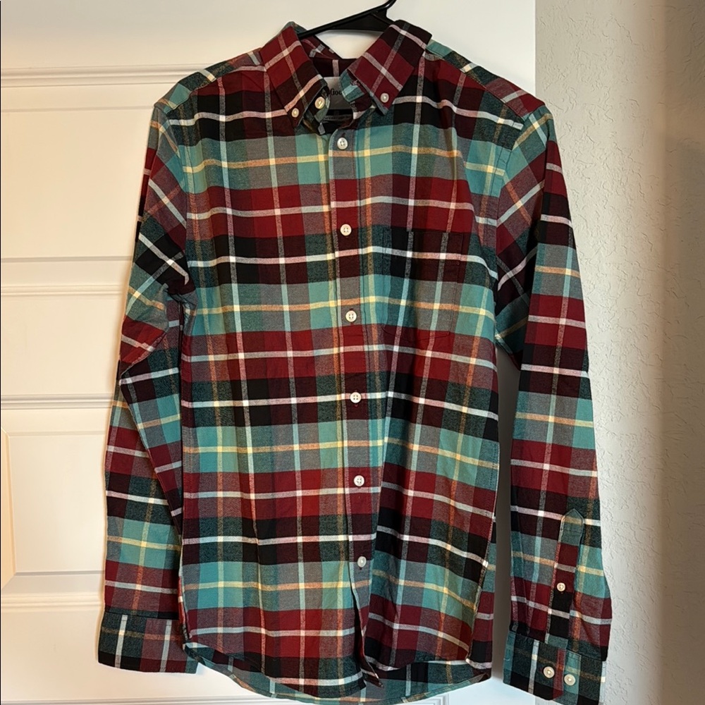 NWT Goodfellow & Co Casual Button Down Shirt Sz Medium